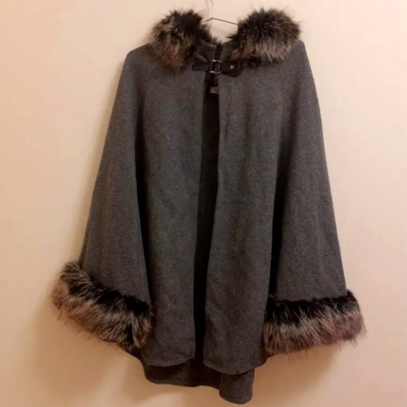 Grey Fur Shawl - Picture 1 of 4